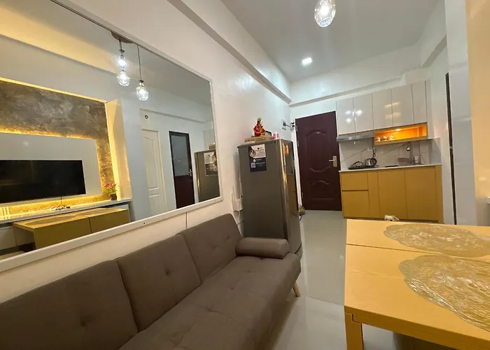 Near Mactan Intl Airport Flyin Staycation Lapu-Lapu City